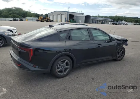 2025 Kia K4 Lx from USA, damaged, VIN 3KPFT4DE8SE097814